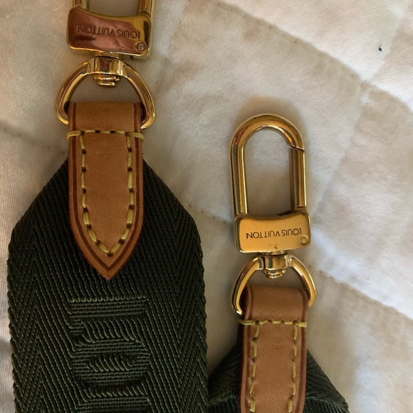 Louis Vuitton Strap - Picture 11 of 16